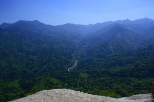 太鼓岩から（夏）（C）西川高司